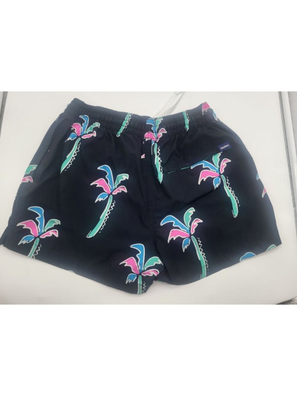 Chubbies The Havana Nights Lined Classic Swim Trunk Black Palms SZ SM 4" inseam - Picture 2 of 7
